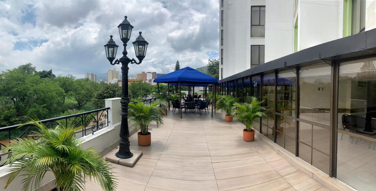 Hotel Cosmos Cali Exterior photo